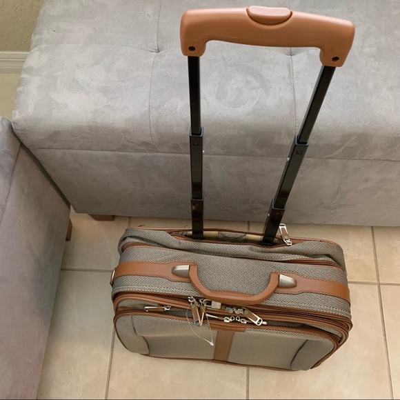 Luggage upright wheels by Rockland Soft sided Rolling Computer Case &overnighter - Picture 6 of 16